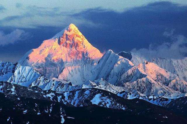 關(guān)注丨珠穆朗瑪峰成了一座“垃圾峰”？